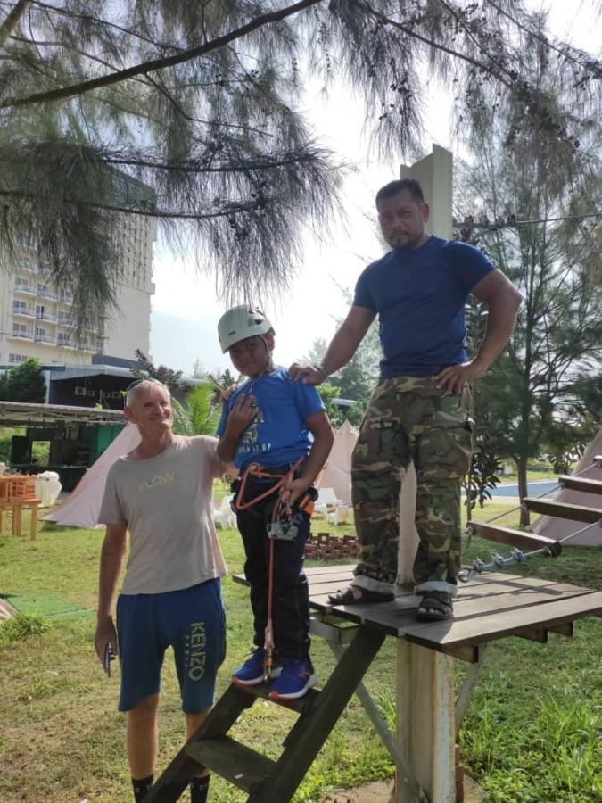 Kanopi Tipi 호텔 Kampung Sungai Rengit 외부 사진